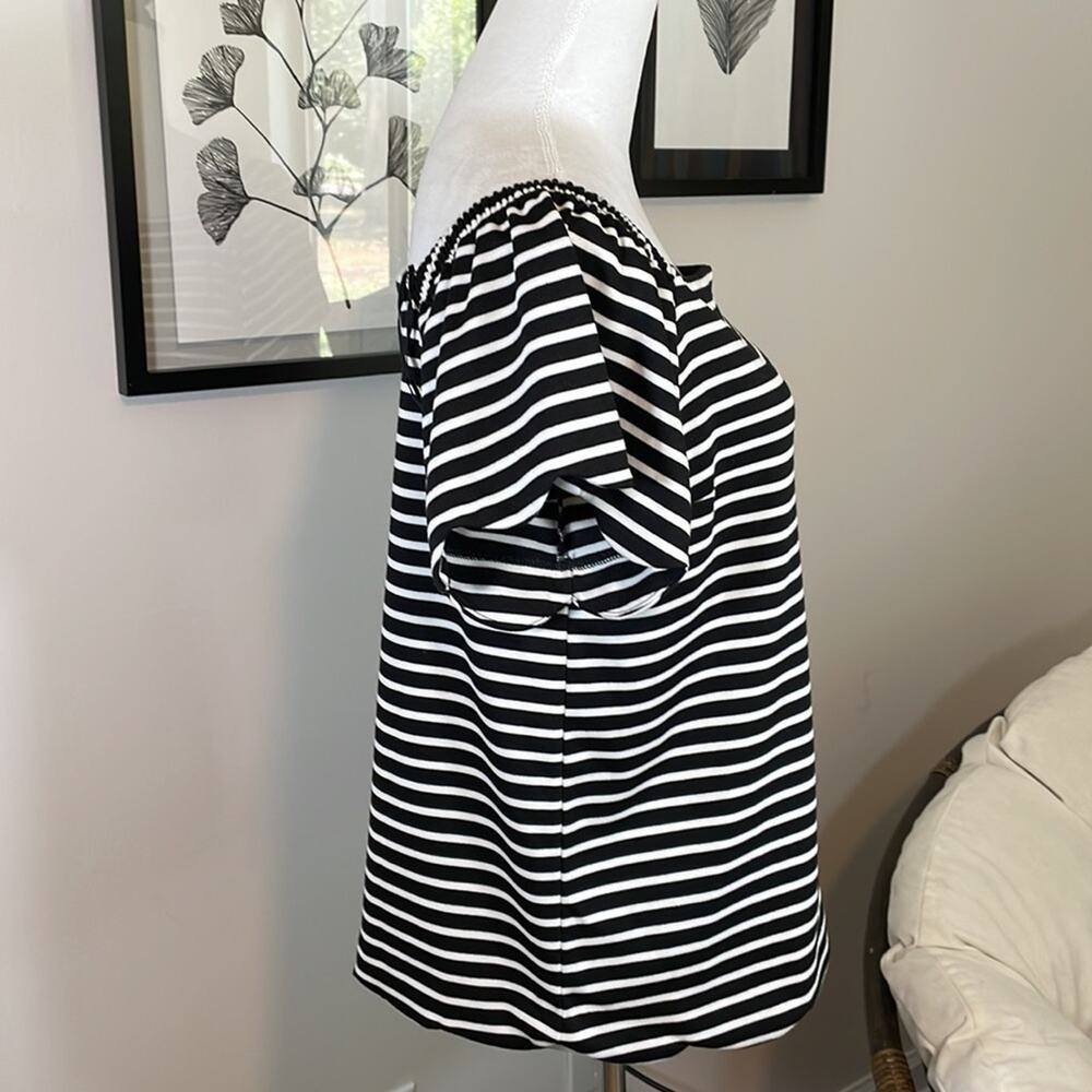 Banana Republic striped knit blouse - Picture 4 of 9